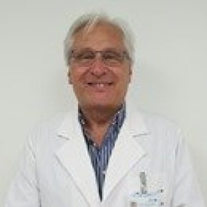 Dr. Luis Bavestrello Fernández